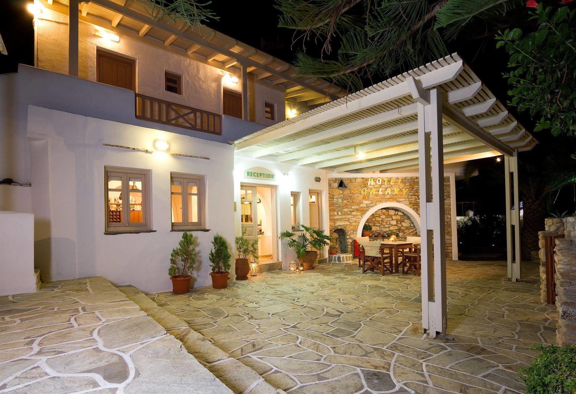 Galaxy Hotel Milopotas Exterior foto