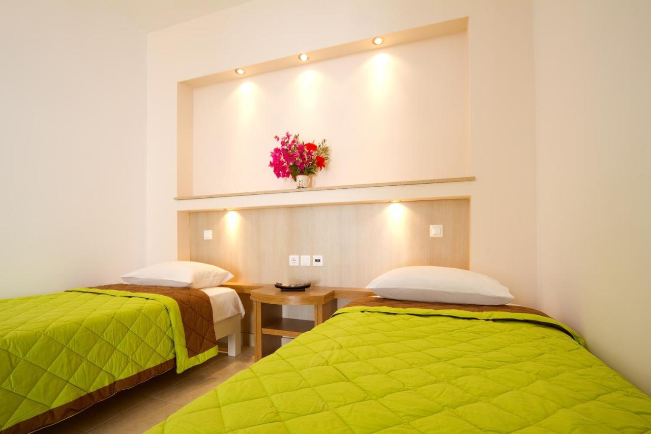 Galaxy Hotel Milopotas Cameră foto